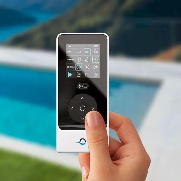 Dolphin Supreme M700 PRO Zwembadrobot 7 Dolphin Supreme M700 PRO Zwembadrobot - Afbeelding 5