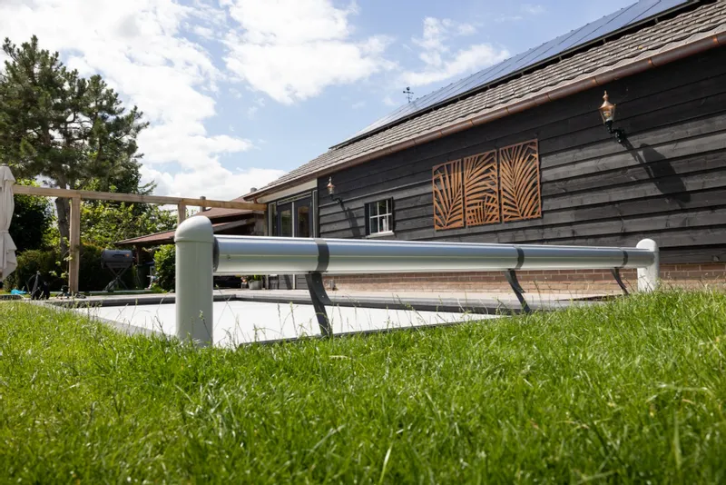 Open Classic Automatisch Oprolsysteem - Tot 5,5 Meter - Wit 5 Open Classic Automatisch Oprolsysteem - Tot 5,5 Meter - Wit - Afbeelding 3