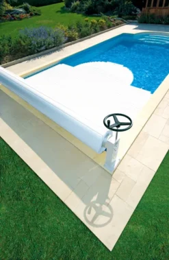 Manu Handmatig Oprolsysteem - Tot 5 Meter - Wit -Zwembad Apparatuur manu ambiance 4